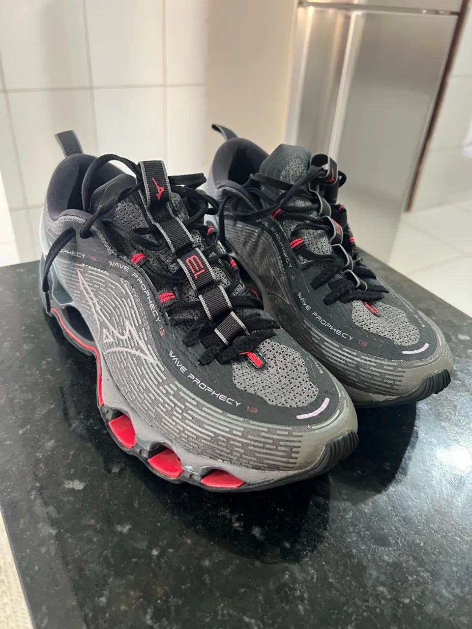 Tênis Mizuno Wave Prophecy 13 - Calçados - Jardim Bonança