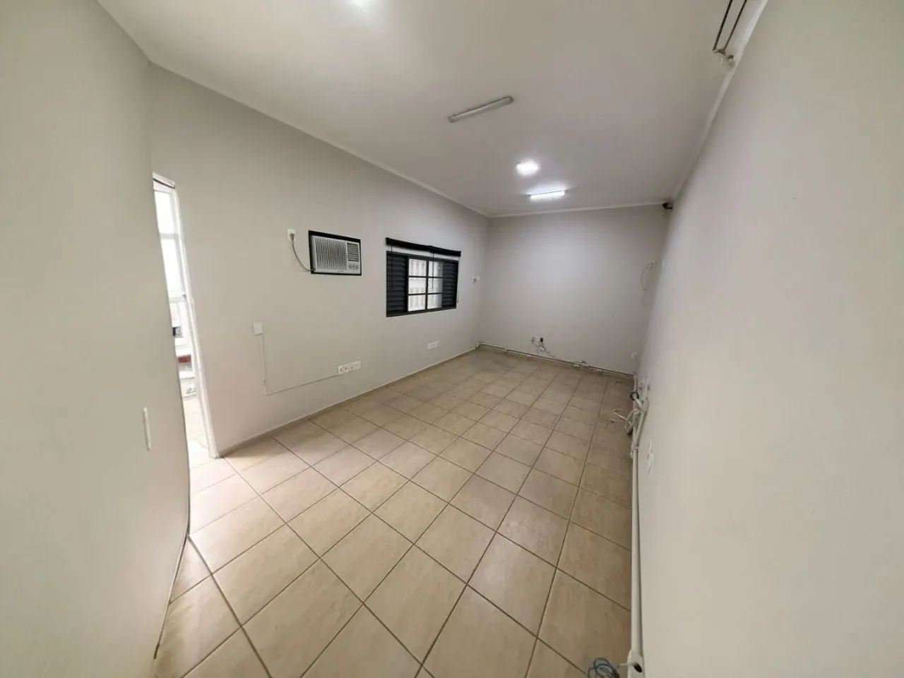 CASA A VENDA RESIDENCIAL E COMERCIAL- VILA INDUSTRIAL - Foto 3