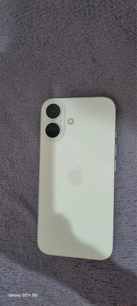 Vendo iPhone 16 128 gb com nota fiscal 4000 - Foto 3