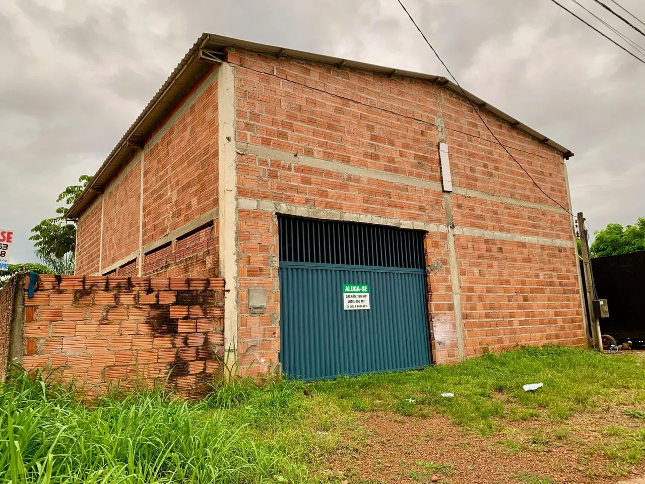 Galpão 180mt / Lote 450mt - Av. I - Aureny 3 - Foto 3