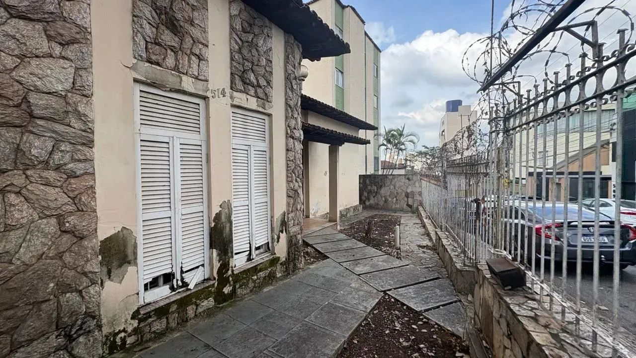 https://www.rsimoveis.com.br/casa-com-4-quartos-para-alugar-em-belo-horizonte-mg-codr-4303 - Foto 2