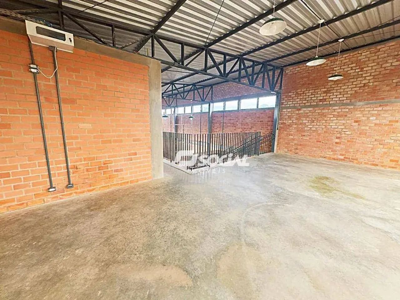 Ponto comercial estilo galpão novo com mezanino para locaçao, com estacionamento exclusivo - Foto 11