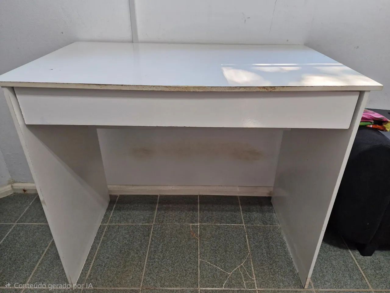 Mesa Escritório Com Gaveta