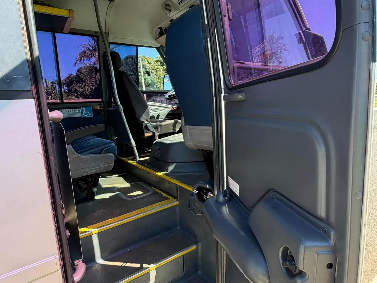 ONIBUS VOLARE W8 2010 PARCELADO - Foto 4