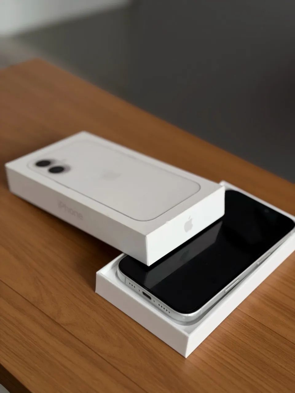 iPhone 16 Branco 256GB  - Foto 2