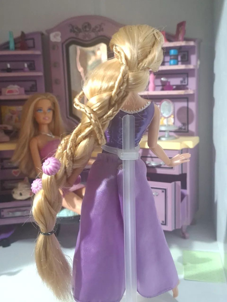 Boneca Rapunzel articulada disney - Foto 4