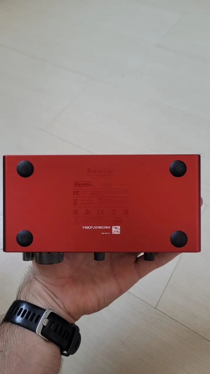 Interface de Áudio Focusrite Scarlett 2i2 3ª Geração - Foto 4