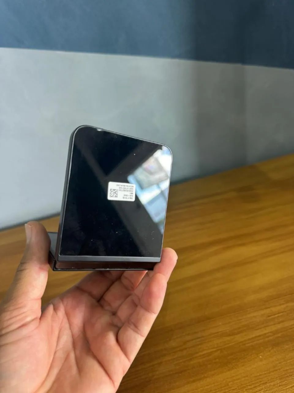 Smartphone dobrável Samsung Z Flip 7 FE - Foto 3