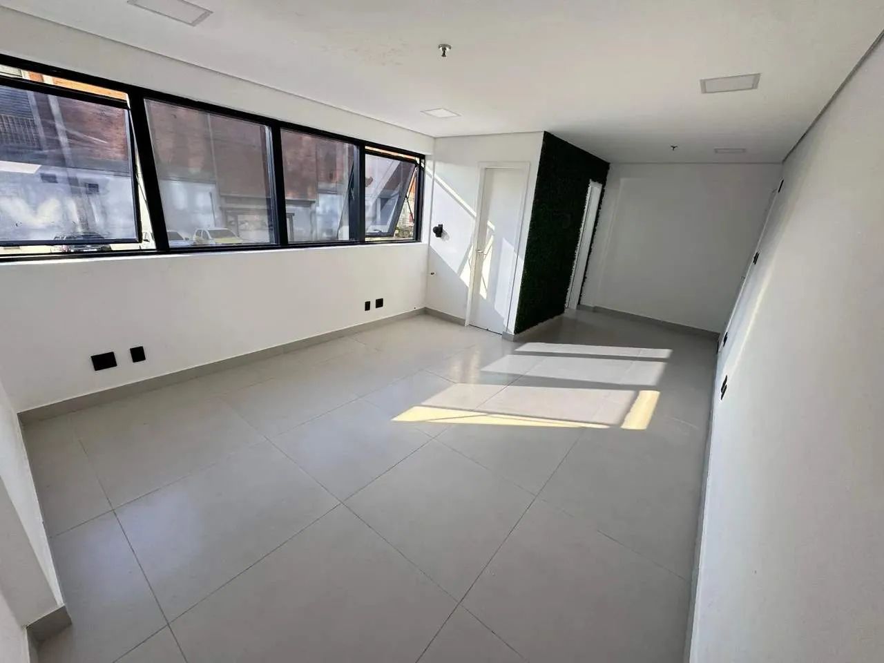 Sala Comercial para Venda em Barueri, Centro, 1 banheiro, 1 vaga - Foto 2