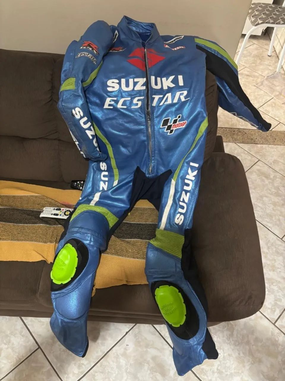 Macacão Suzuki uma peça azul
