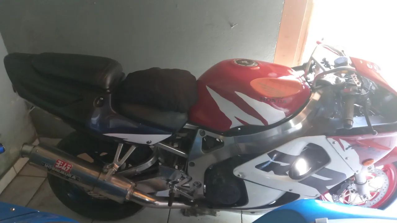 Cbr 900rr 