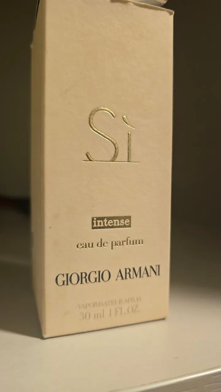 PERFUME SI INTENSE GIOGIO ARMANI 30ML USADO