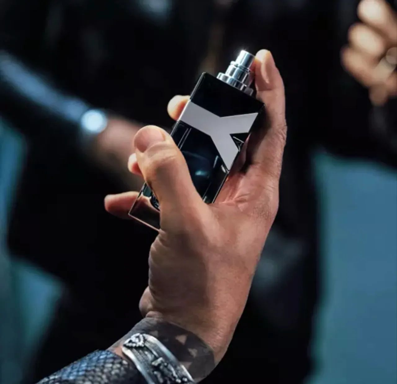 Yves Saint Laurent Parfum  - Foto 3
