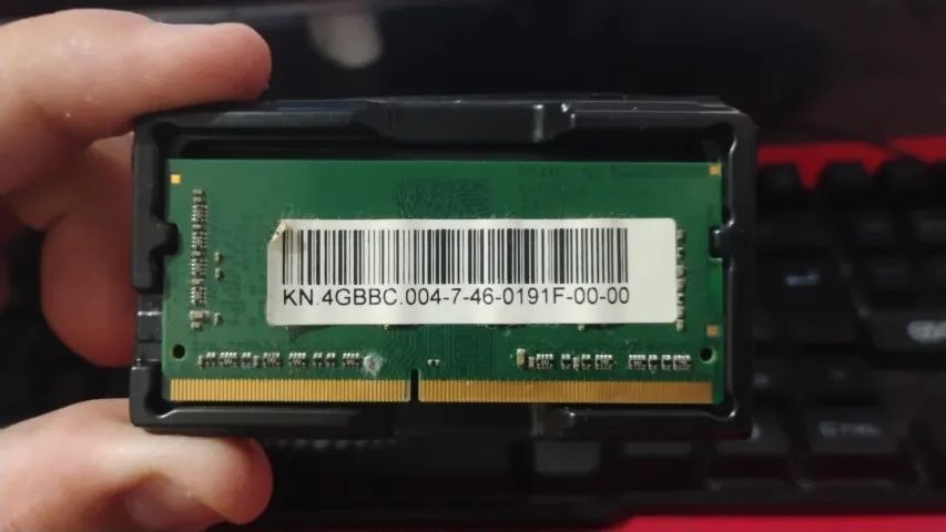 Memoria ram  para notebook 4gb ddr4 2400 - Foto 2