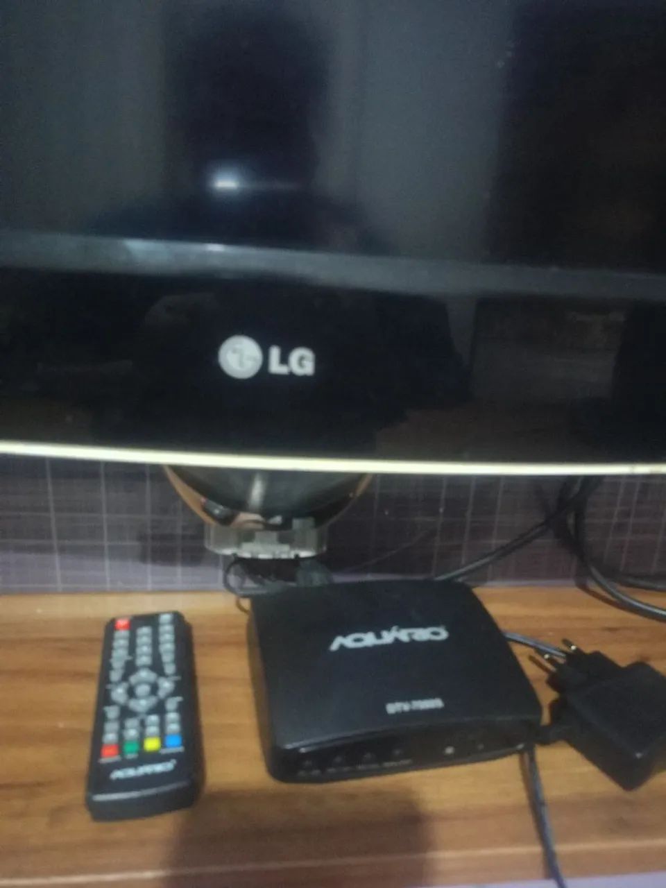 TV LG"NAO É SMART"  32 polegadas ,a TV não tem controle, só o aparelho que vai junto, leia - Foto 5