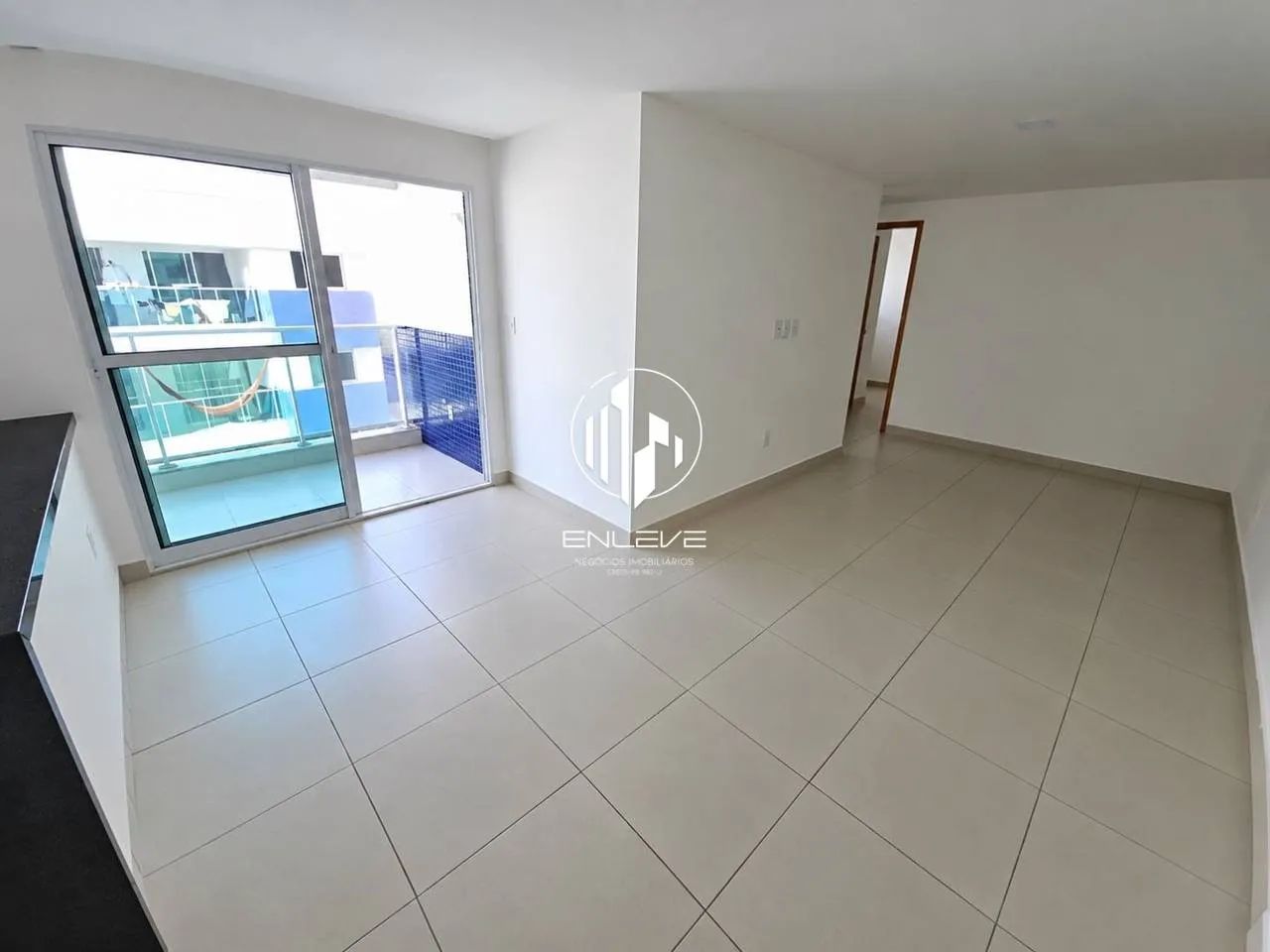 Apartamento com 02 Quartos no Jardim Oceania à 300m do Mar