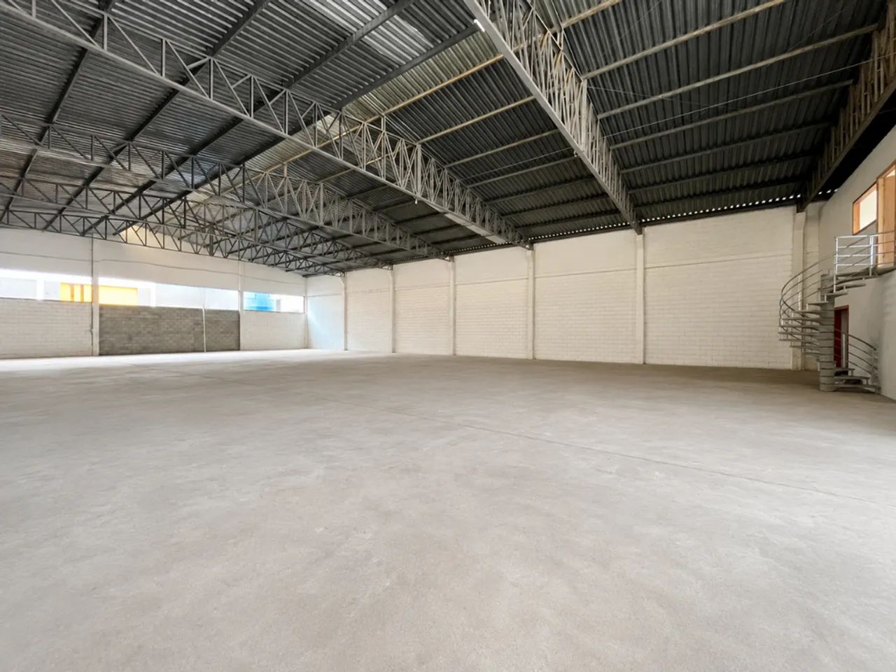 Galpão para alugar em Americana, Jardim Werner Plaas, com 750 m² - Foto 4