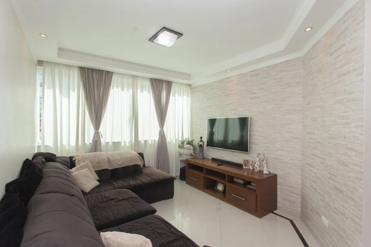 Casa de vila para venda em Itaberaba com 4 quartos, sendo 4 suítes, 196m²