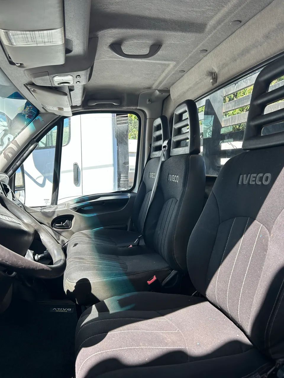 Iveco Daily Chassi 35s14 2P (e5) 2015 - Foto 4