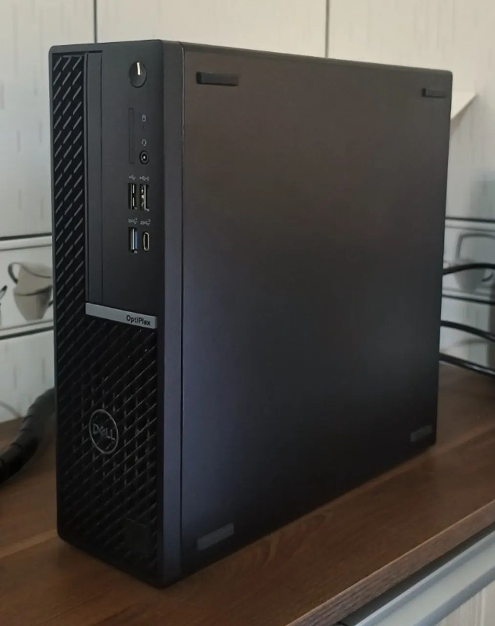 PC Dell Optiplex SFF PLUS 7010.