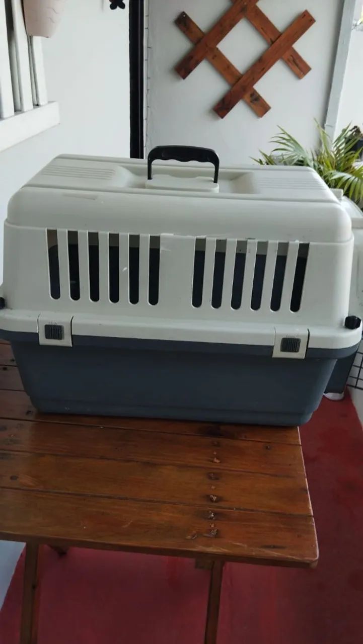 Vendo casinha de PET ( semi nova) - Foto 4