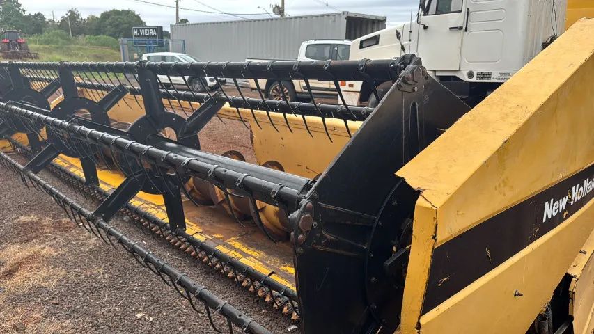 COLHEITADEIRA NEW HOLLAND TC59 2004 - PENEIRA FLUTUANTE