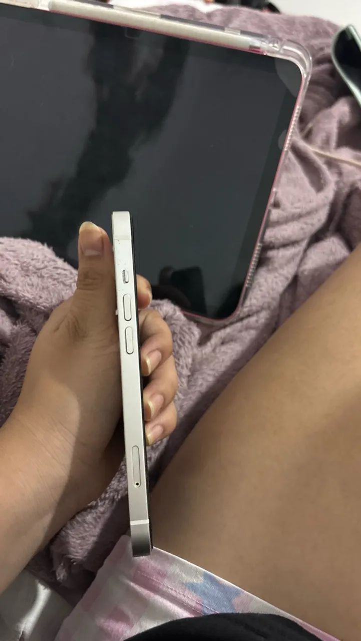iPhone 13 branco 128gb