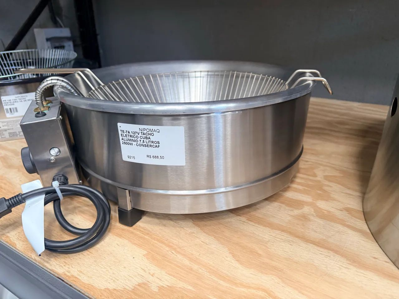 TE-7A TACHO ELÉTRICO CUBA ALUMÍNIO 7,5 LITROS 2500W - CONSERCAF  - Foto 3