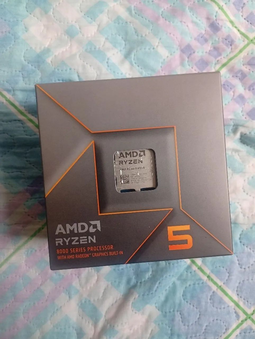 Vendo processador AMD 5 8500G