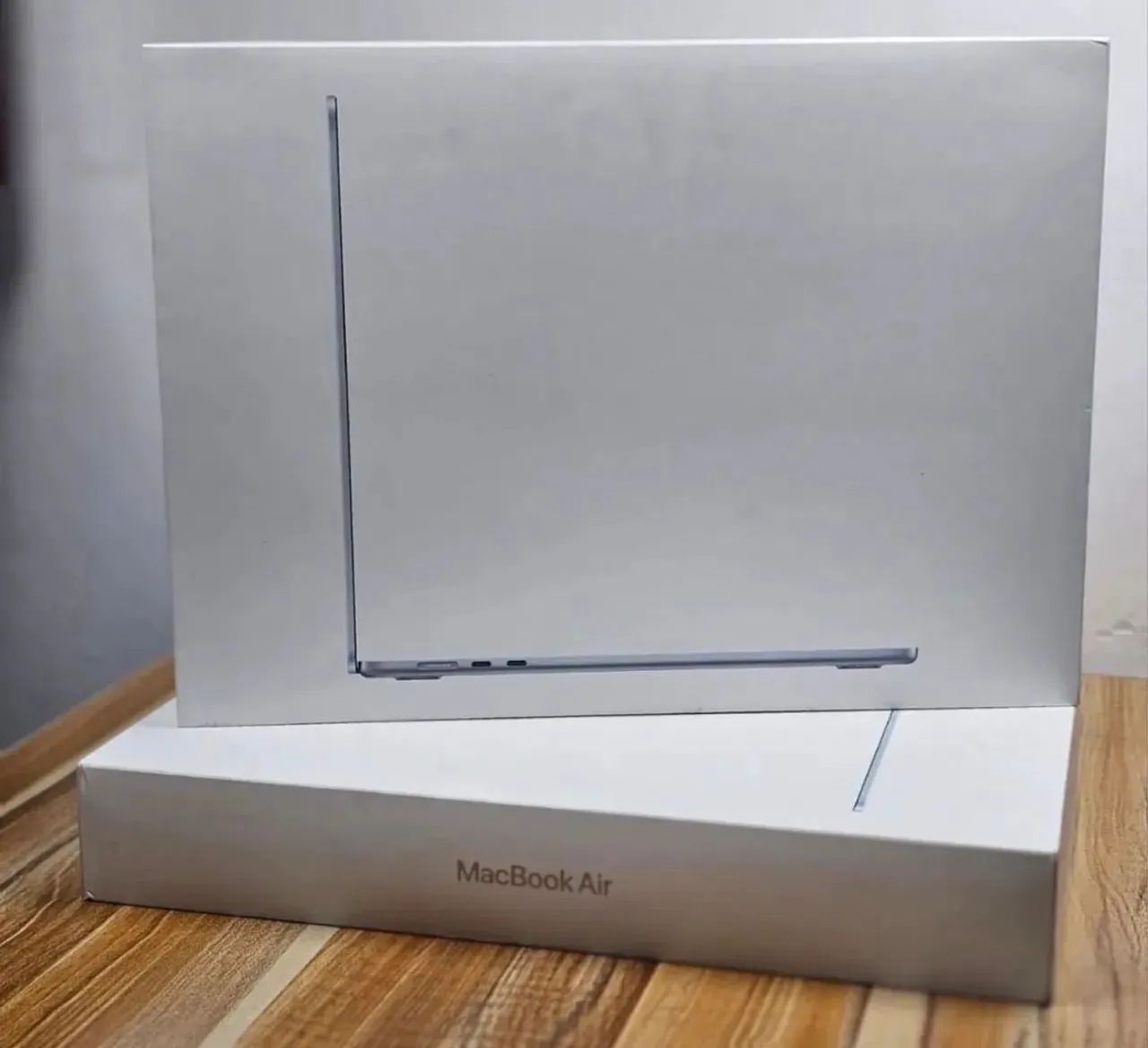 MACBOOK AIR M4 13? 256GB 16GB RAM 