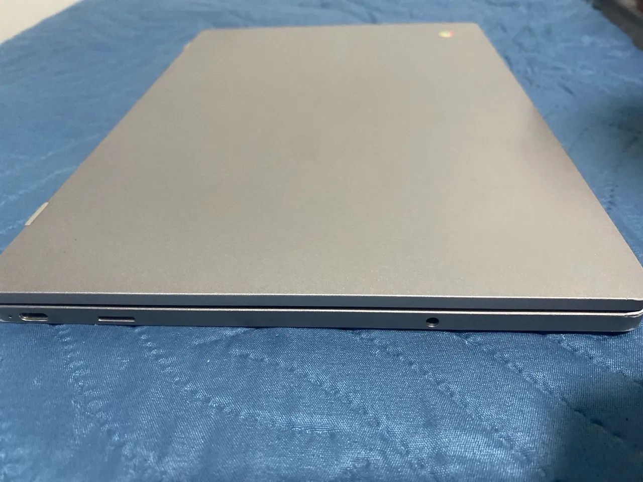 VENDO CHROMEBOOK 11,6 polegadas - DEFEITO - ELE NAO LIGA, MESMO CONECTADO AO CARREGADOR - Foto 3