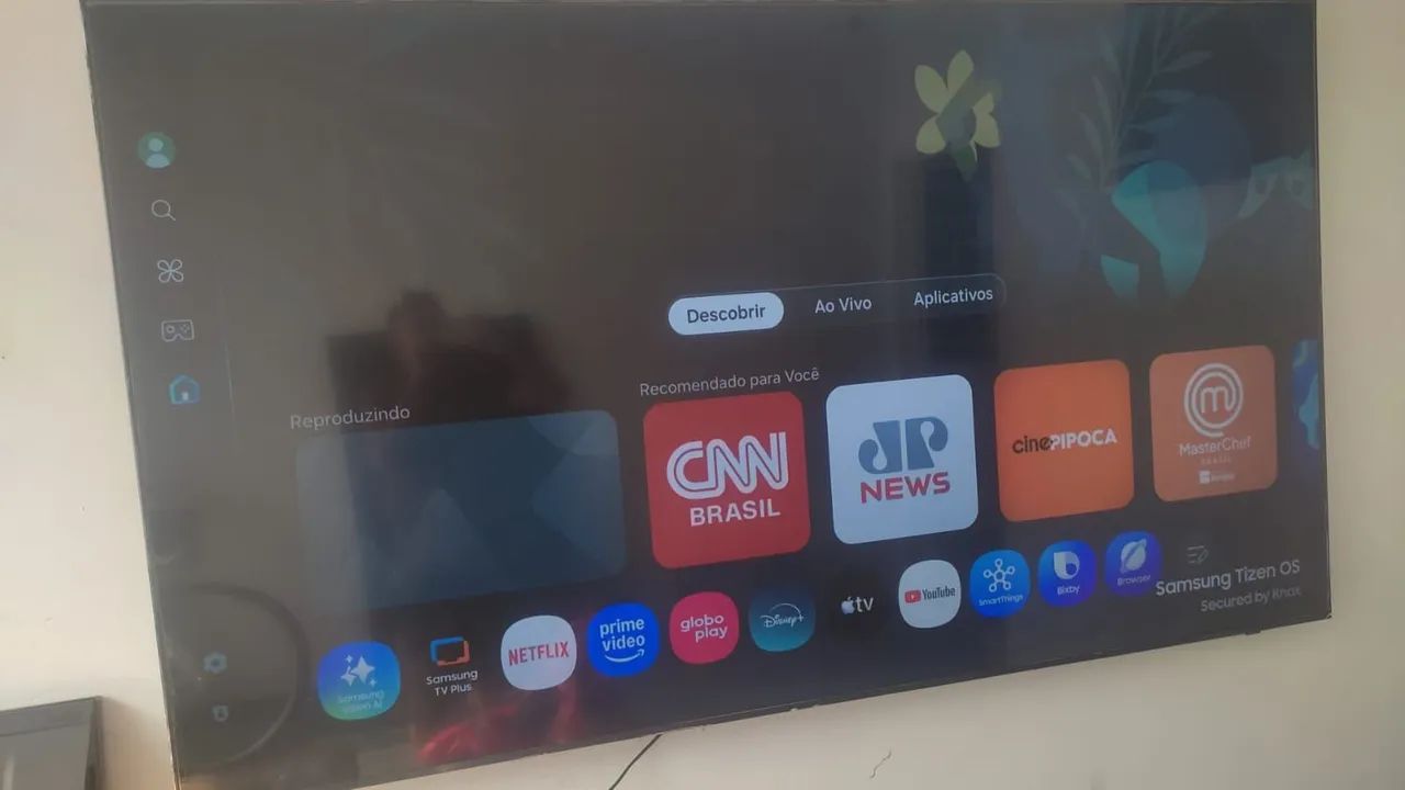 Smart TV Samsung 65 Polegadas 4K borda infinita comando de voz com Alexa - Foto 2