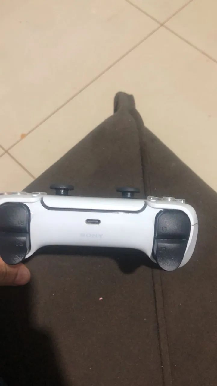 PS5 semi novo  - Foto 5
