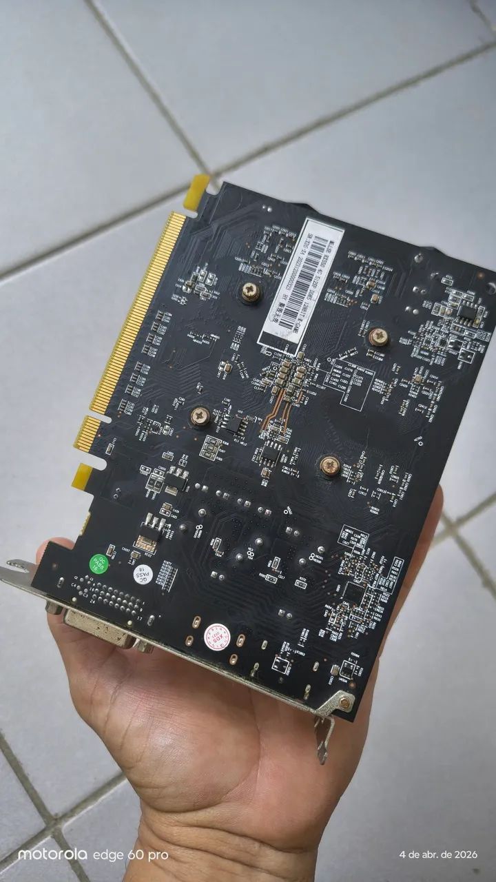 Vendo placa de Video RX 550 **LEIA O ANÚNCIO** - Foto 2