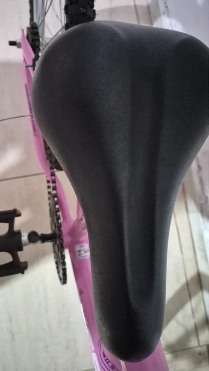 Bicicleta rosa nova - Foto 4