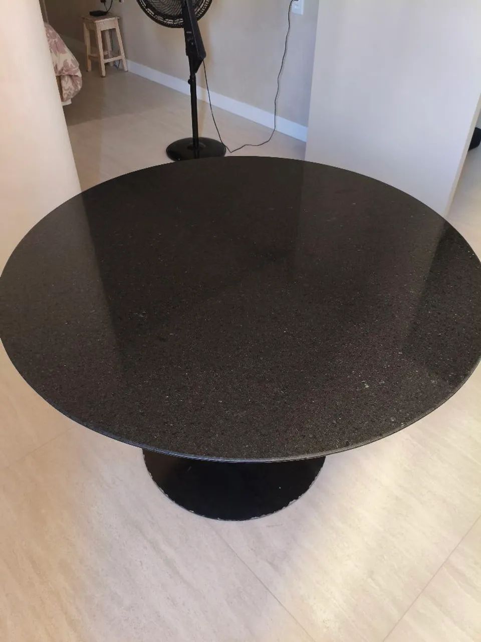 Mesa Saarinen Redonda 1,10m  - Foto 2
