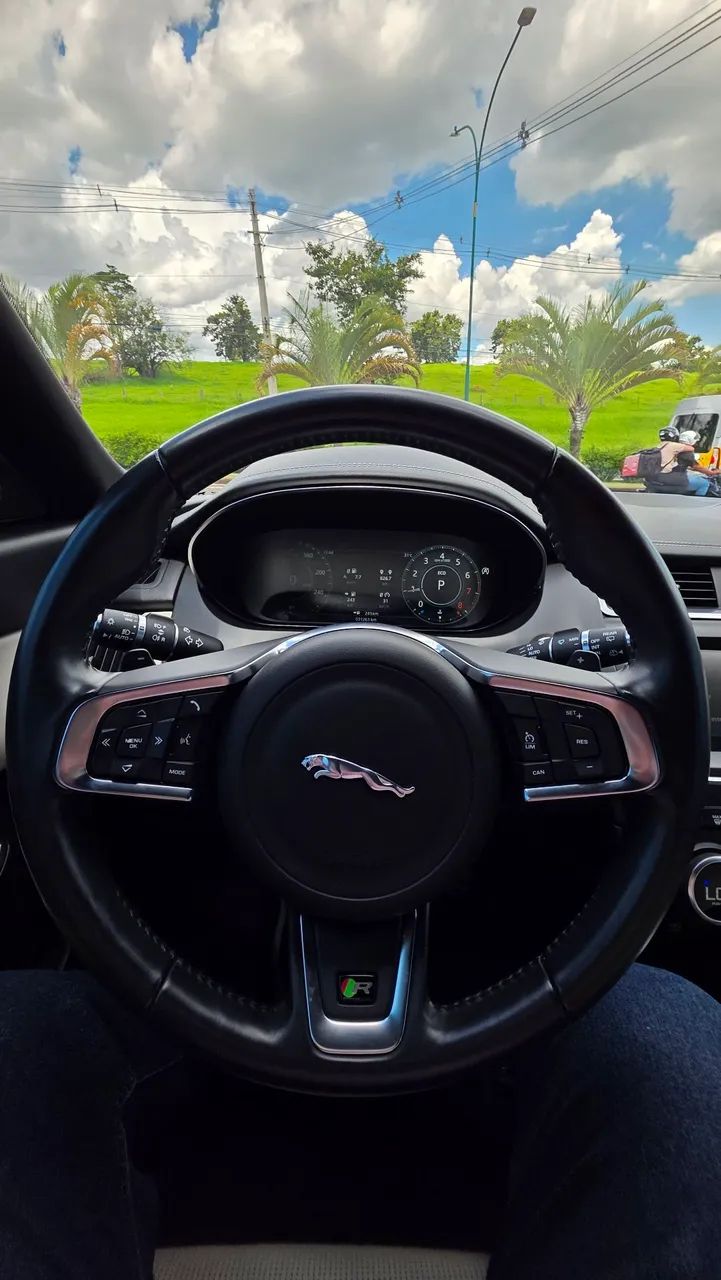 Jaguar E Pace - Foto 5