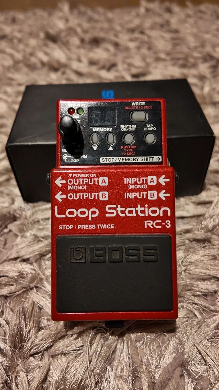 Boss RC-3 Loop Station - Impecável, pouco uso - Instrumentos