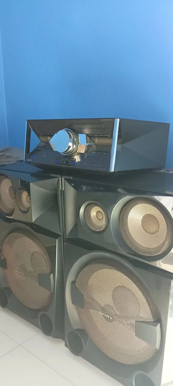Sony shake 7 (2400 W)