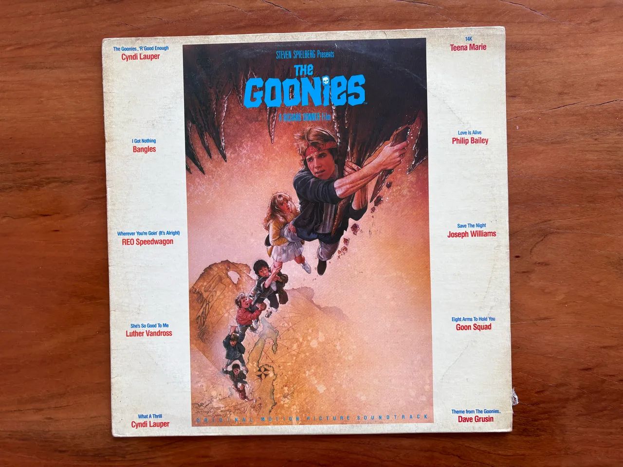 3 discos de vinil dos filmes Top Gun, Blade Runner, the Goonies - Foto 3