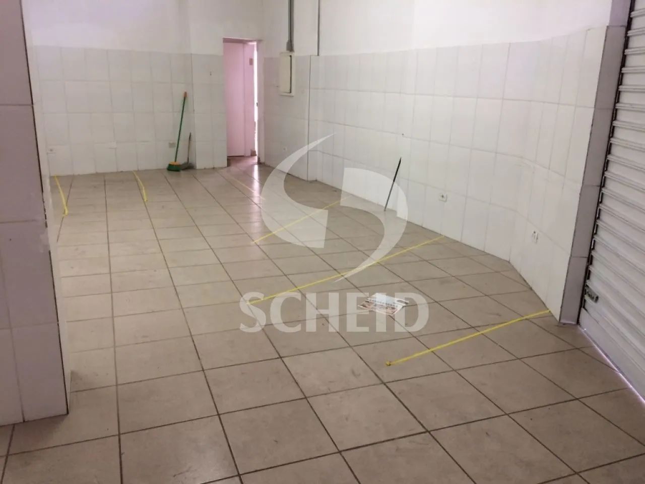 PREDIO COMERCIAL DE ESQUINA - Foto 4
