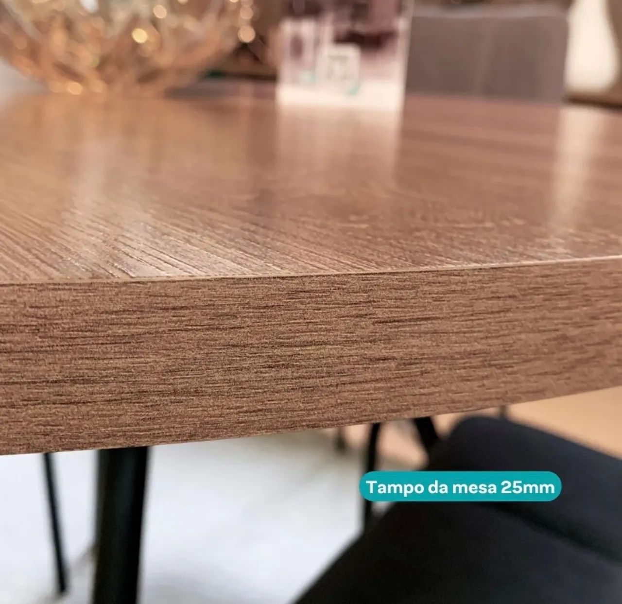 Conjunto de mesa com 6 cadeiras  - Foto 2