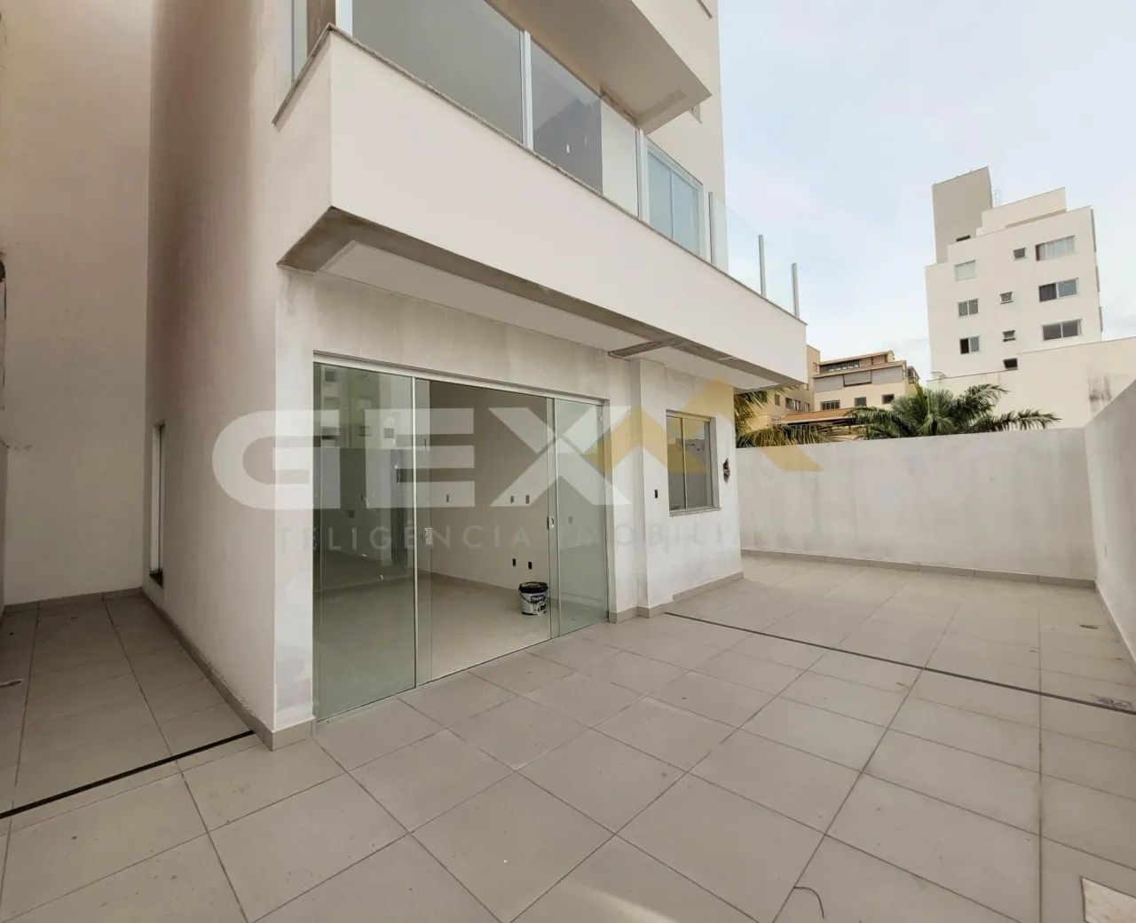 Apartamento com área privativa no Manoel Valinhas