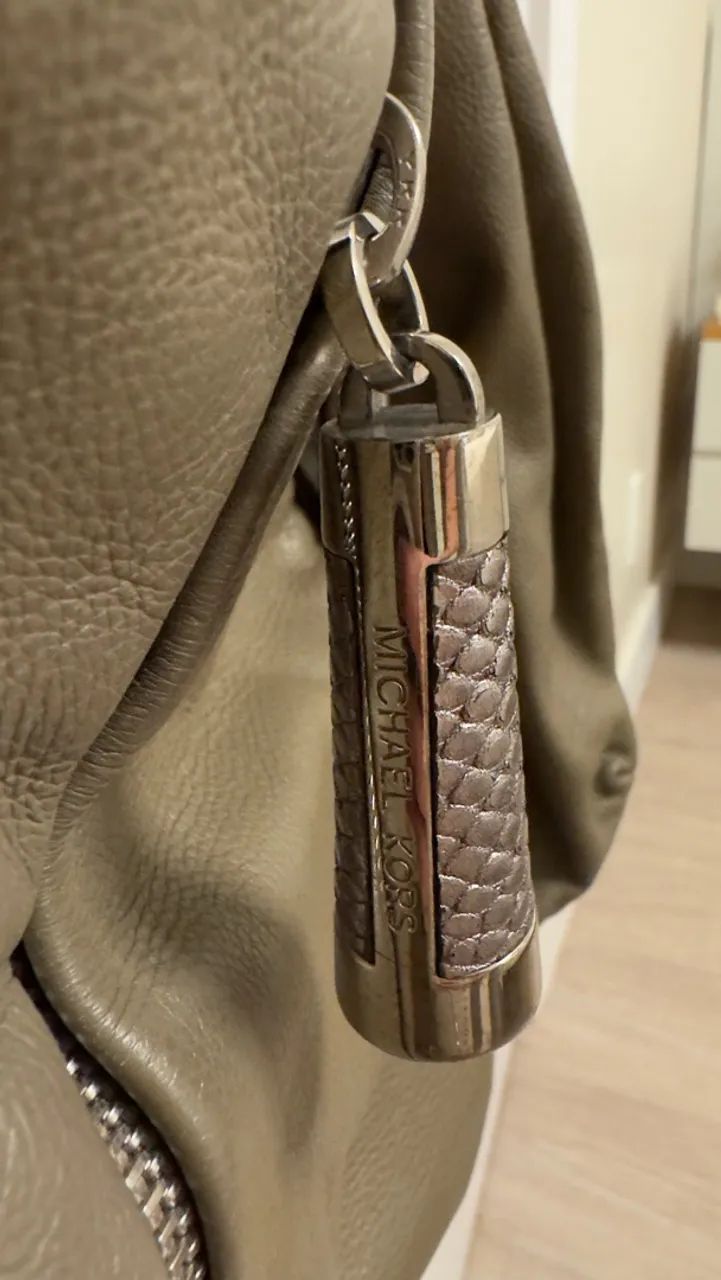 Bolsa Michael Kors original - couro - Foto 4