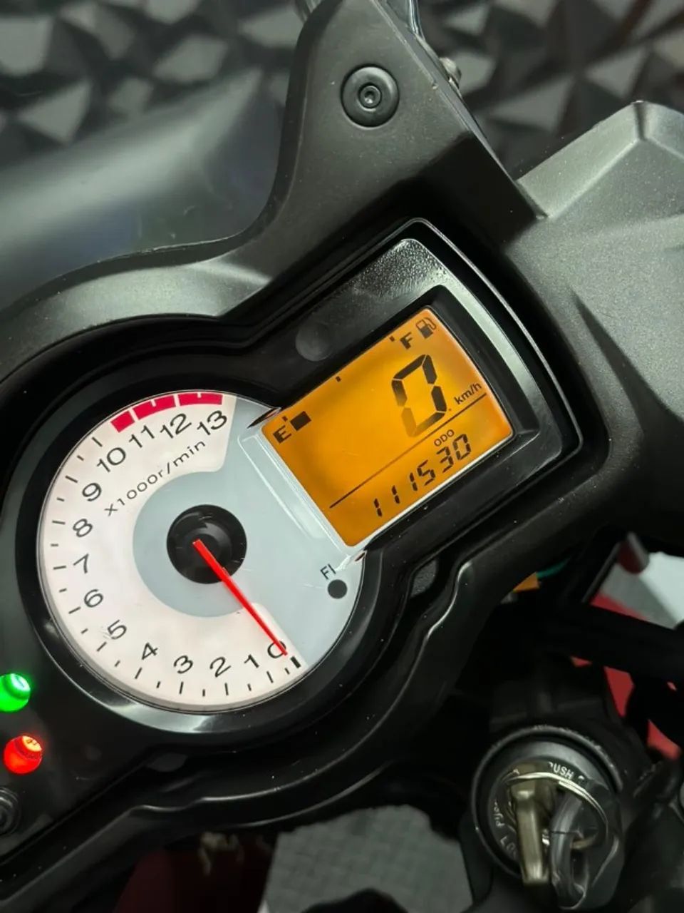 KAWASAKI VERSYS 650 | 2011 - Foto 5