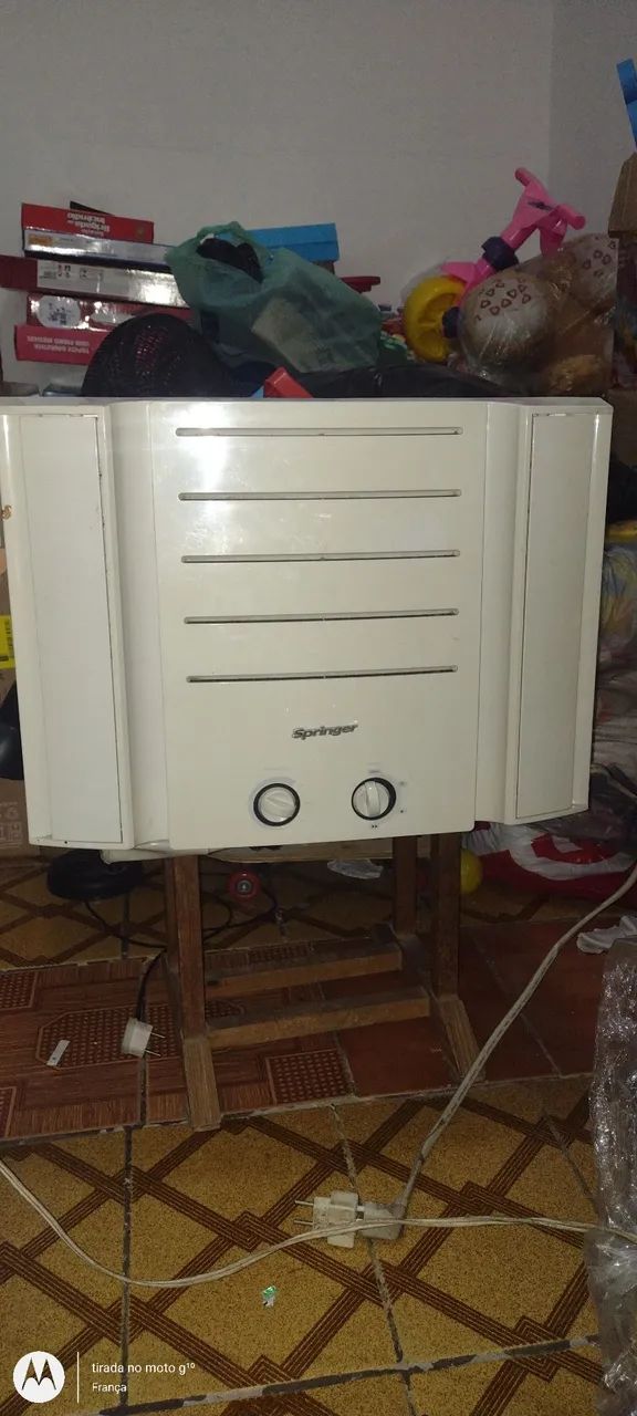 AR CONDICIONADO 7500BTUS