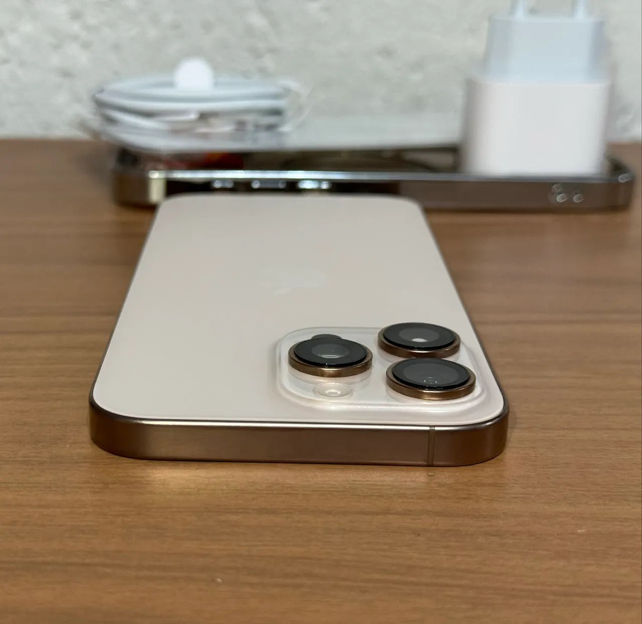IPHONE 16 PRO MAX 1TB TITANIUM  - Foto 2