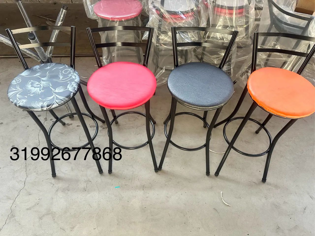 Banquetas e jogos bistrô, zap * - Foto 2