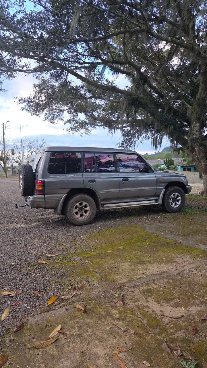 Mitsubishi Pajero 1999