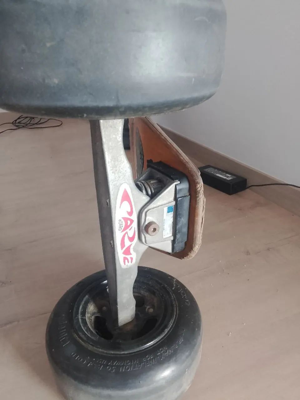 Trucks longboard caver com pneu - Esportes Sobre Rodas - Centro